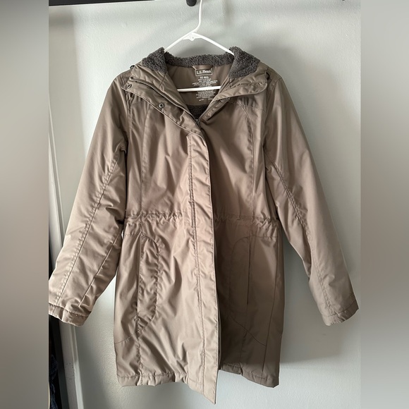 LLBean Long Winter Coat - Picture 2 of 4